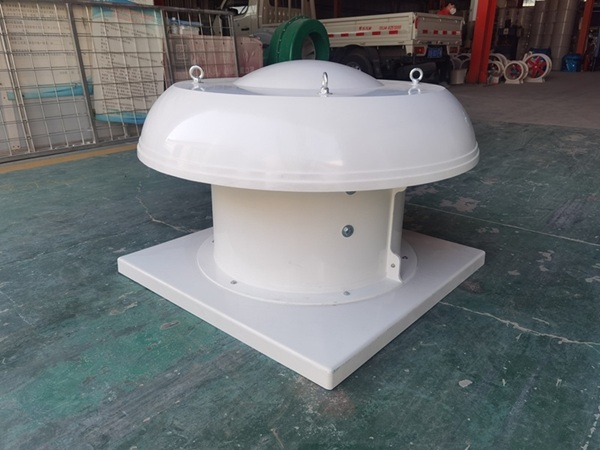 Quạt hướng trục trên mái