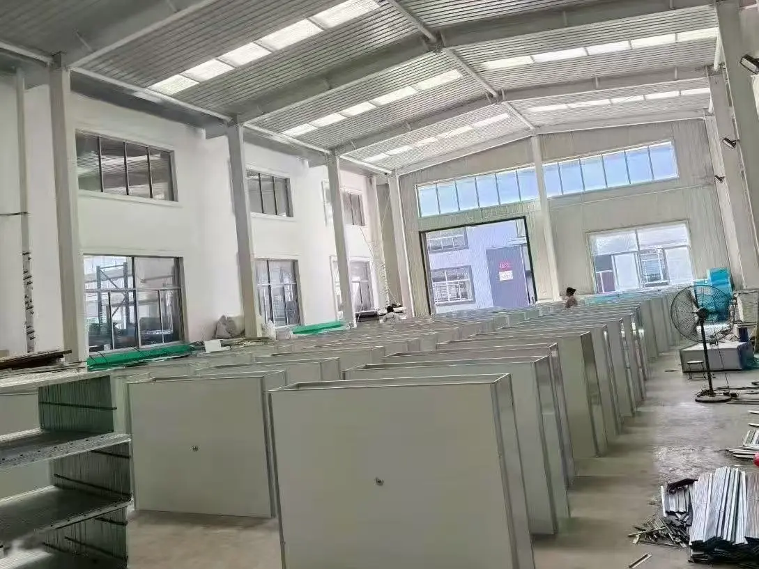 Производство огнестойких воздуховодов на заводе Shunda HVAC.jpg Производство огнестойких воздуховодов на заводе Shunda HVAC.jpg