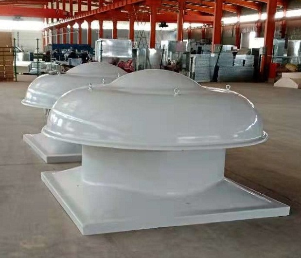 พัดลมดูดอากาศตามแนวแกนบนหลังคา